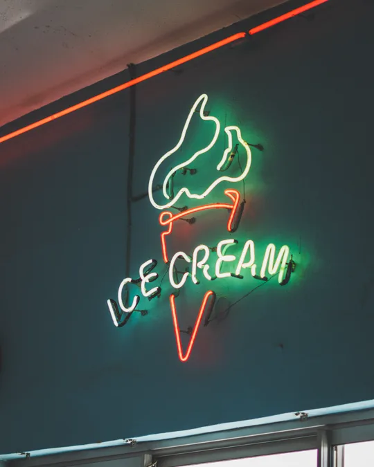 An ice cream neon sign